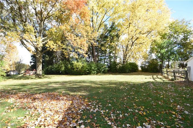 7431 Westview Drive, Youngstown, OH 44512