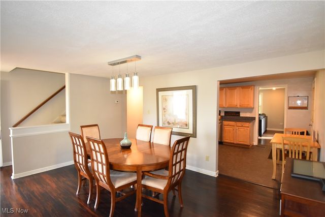 7431 Westview Drive, Youngstown, OH 44512