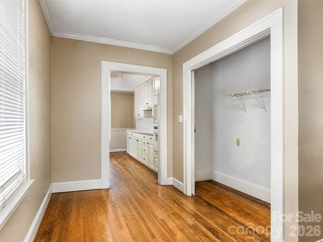 646 Marsh Road, Charlotte, NC 28209