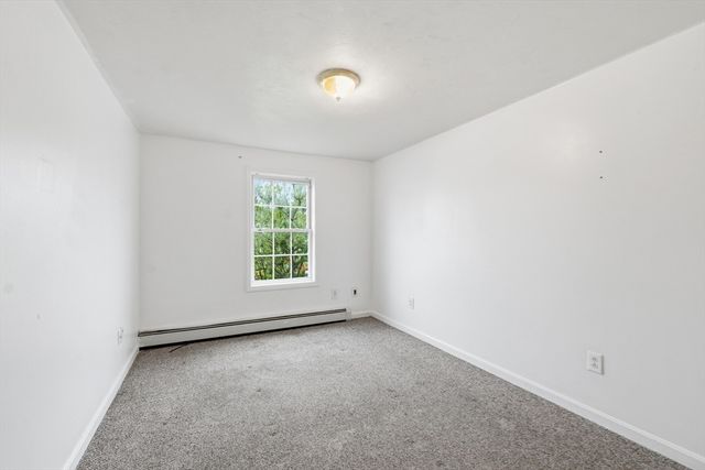 17 Bigelow St, Worcester, MA 01610