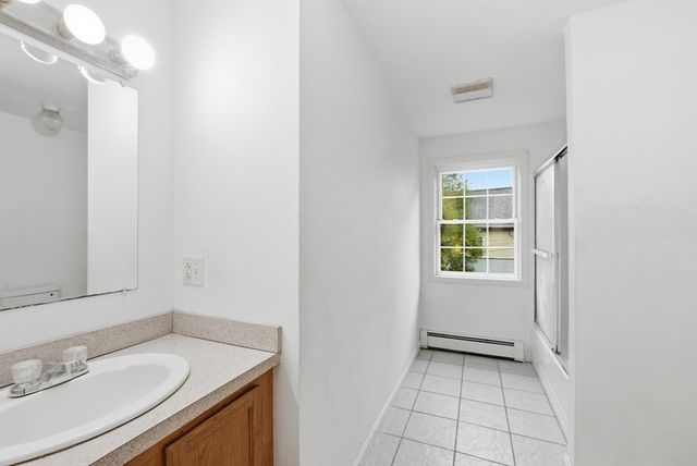 17 Bigelow St, Worcester, MA 01610
