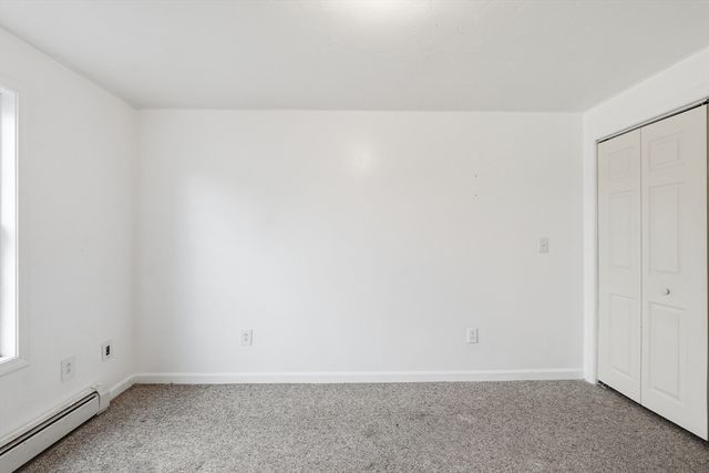 17 Bigelow St, Worcester, MA 01610