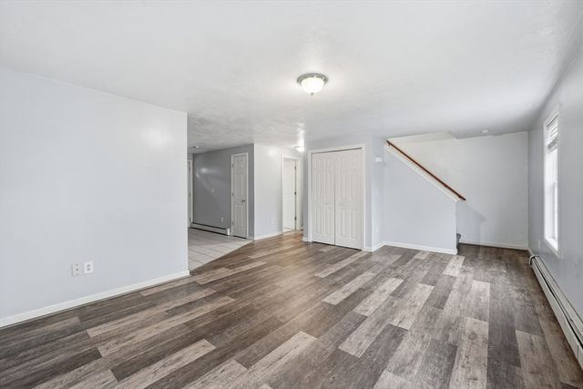17 Bigelow St, Worcester, MA 01610