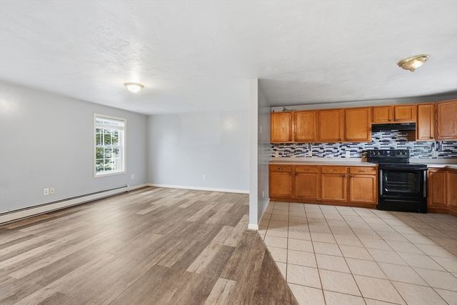 17 Bigelow St, Worcester, MA 01610