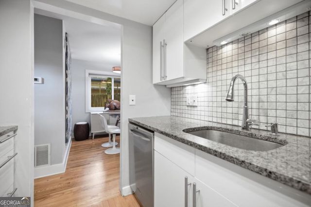 505 Oakdale Road NE 5, Atlanta, GA 30307