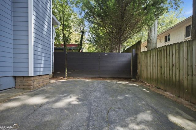 505 Oakdale Road NE 5, Atlanta, GA 30307