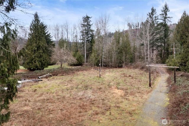 17612 219th Avenue E, Orting, WA 98360