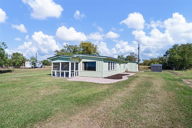 71 Collegeport Loop, Collegeport, TX 77428