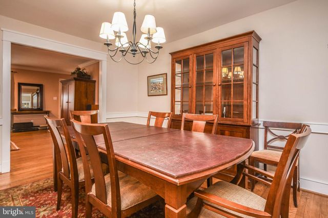 8804 WALNUT HILL RD, Chevy Chase, MD 20815