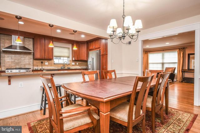 8804 WALNUT HILL RD, Chevy Chase, MD 20815