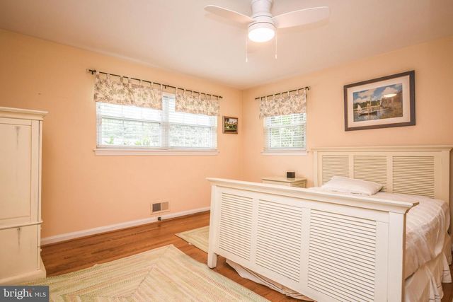8804 WALNUT HILL RD, Chevy Chase, MD 20815