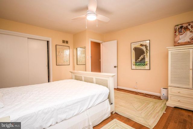8804 WALNUT HILL RD, Chevy Chase, MD 20815