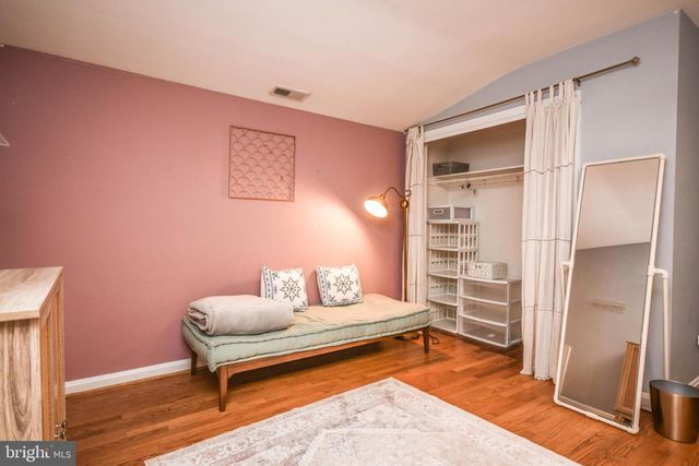 8804 WALNUT HILL RD, Chevy Chase, MD 20815