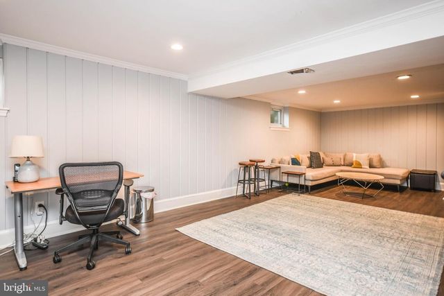 8804 WALNUT HILL RD, Chevy Chase, MD 20815