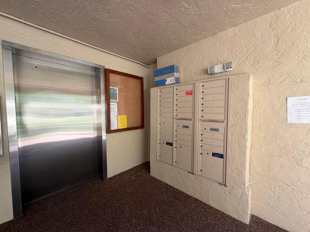 7960 NW 50th Street 202, Lauderhill, FL 33351