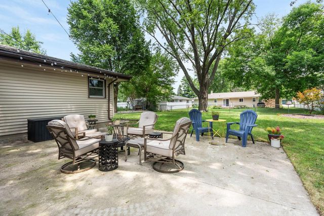 1108 Erie DRIVE, Janesville, WI 53545
