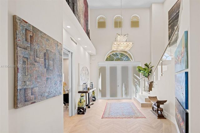 2125 Ixora Rd, North Miami, FL 33181