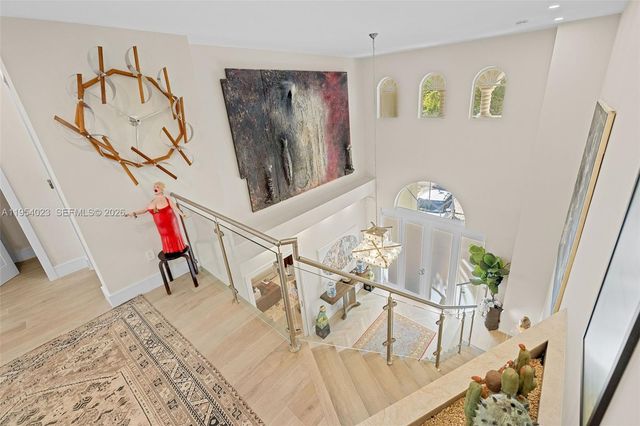 2125 Ixora Rd, North Miami, FL 33181