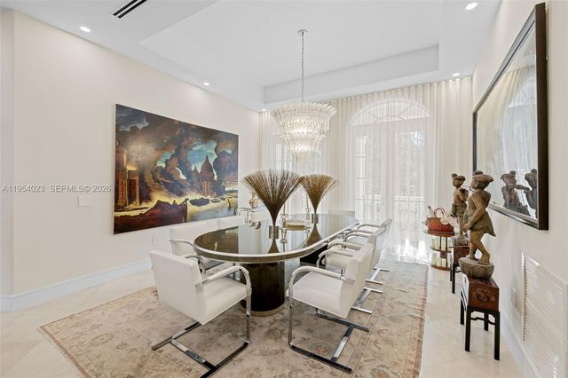 2125 Ixora Rd, North Miami, FL 33181