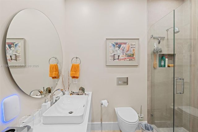 2125 Ixora Rd, North Miami, FL 33181