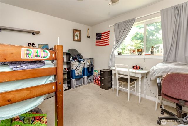 7020 E Homestead Court, Tacoma, WA 98404