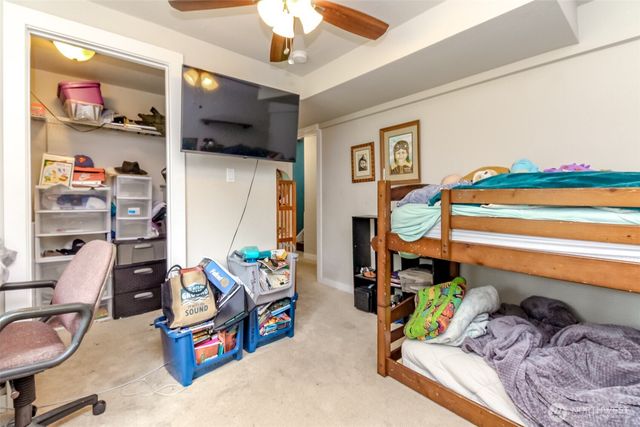 7020 E Homestead Court, Tacoma, WA 98404