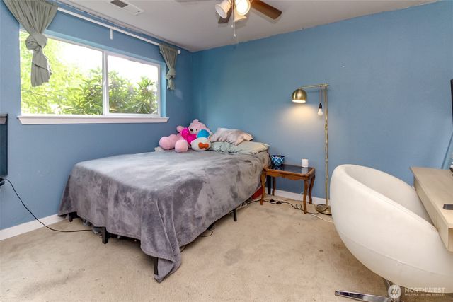7020 E Homestead Court, Tacoma, WA 98404