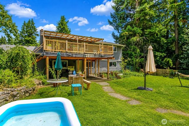 7020 E Homestead Court, Tacoma, WA 98404
