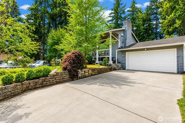 7020 E Homestead Court, Tacoma, WA 98404