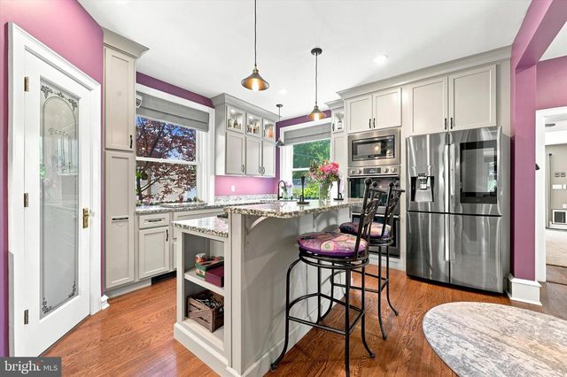 2006 BAYNARD BLVD, Wilmington, DE 19802