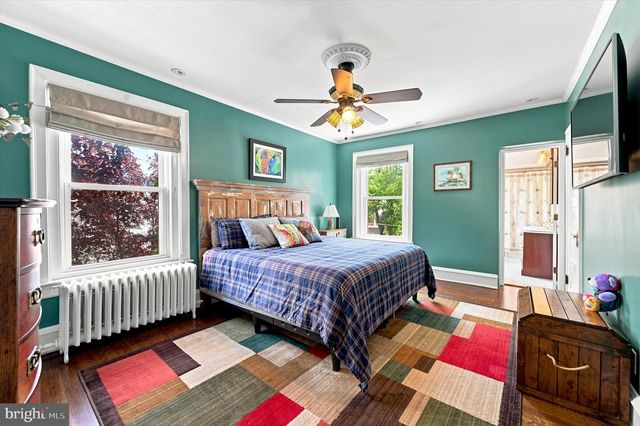 2006 BAYNARD BLVD, Wilmington, DE 19802