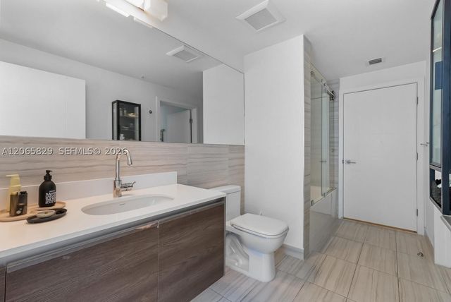 301 Altara Ave 630, Coral Gables, FL 33146