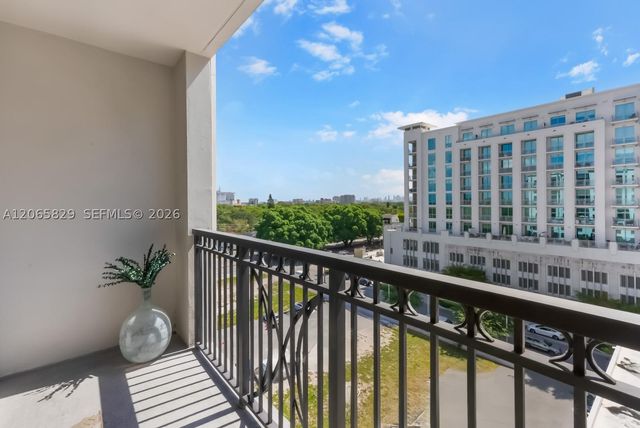 301 Altara Ave 630, Coral Gables, FL 33146