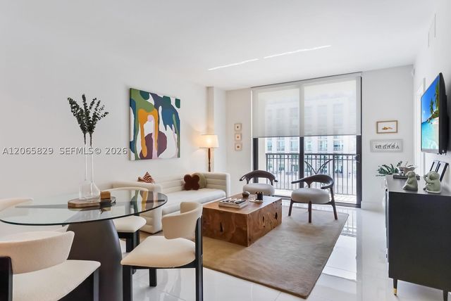 301 Altara Ave 630, Coral Gables, FL 33146
