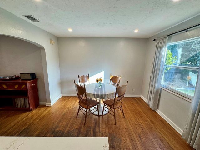 3433 18TH STREET N, St Petersburg, FL 33713