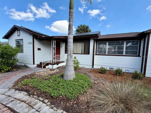 3433 18TH STREET N, St Petersburg, FL 33713