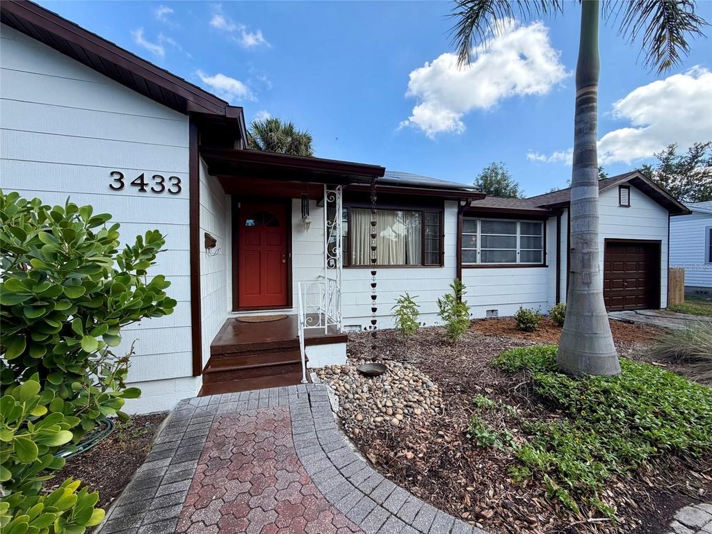 Image 21 of property listing at 3433 18TH STREET N, St Petersburg, FL 33713