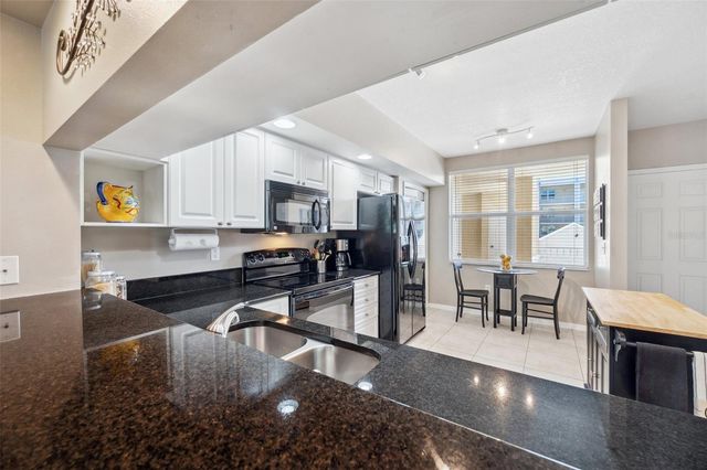 960 STARKEY ROAD 5303, Largo, FL 33771