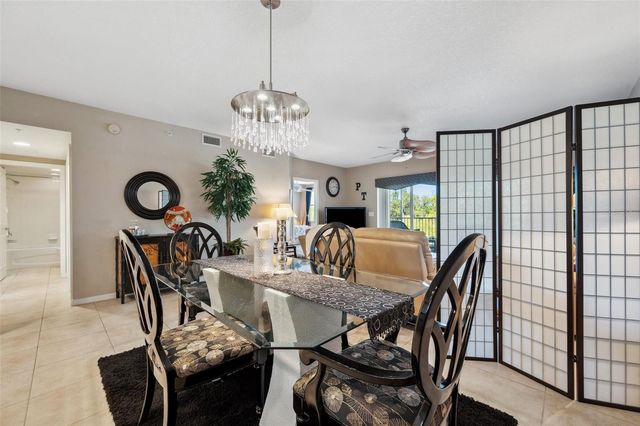 960 STARKEY ROAD 5303, Largo, FL 33771