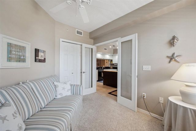 960 STARKEY ROAD 5303, Largo, FL 33771