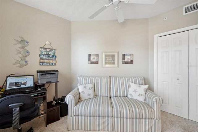 960 STARKEY ROAD 5303, Largo, FL 33771