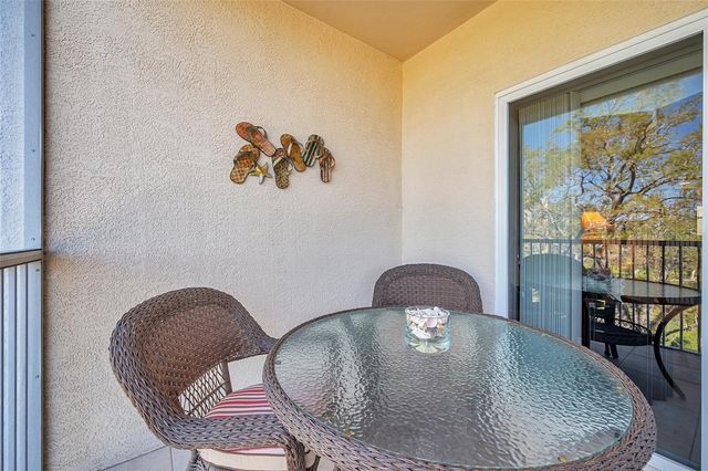 960 STARKEY ROAD 5303, Largo, FL 33771