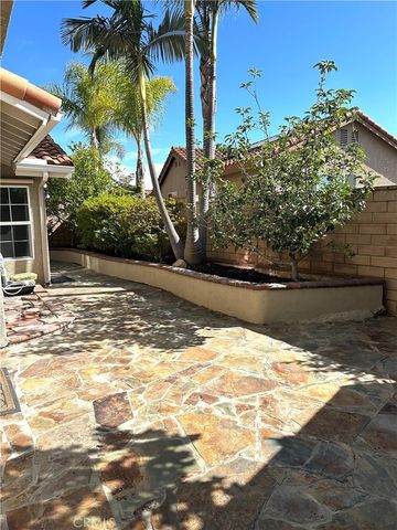 3 Cebolla, Rancho Santa Margarita, CA 92688