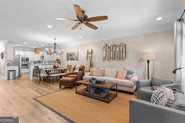 905 Greensboro Road UNIT 302, Eatonton, GA 31024