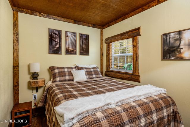 560 Bullet Creek Rd, Reliance, TN 37369