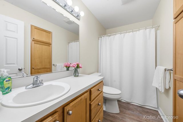 1683 Pinehill Drive, Rutland Twp, MI 49058