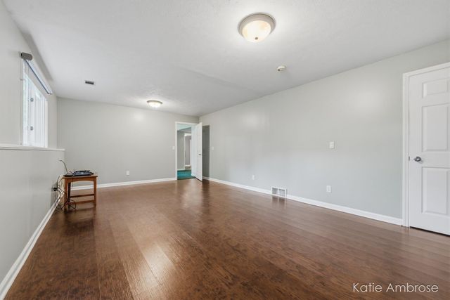 1683 Pinehill Drive, Rutland Twp, MI 49058