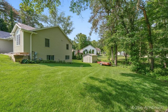 1683 Pinehill Drive, Rutland Twp, MI 49058
