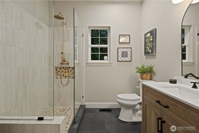 24878 SE 372nd Street, Enumclaw, WA 98022