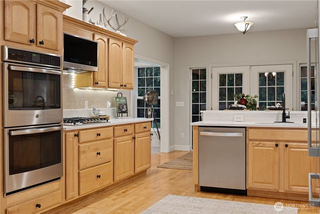 24878 SE 372nd Street, Enumclaw, WA 98022